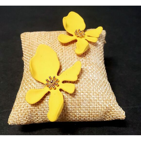 Floweragrant Earrings Exaggerated Yellow Flower Gold Cent 925 Anti Allergy Posts - Picture 2 of 11